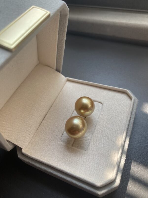 18K Yellow Gold South Sea Pearl Stud Earring, Pearl Stud Earring