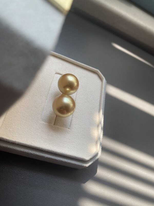 18K Yellow Gold South Sea Pearl Stud Earring, Pearl Stud Earring