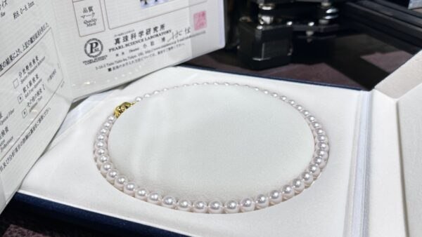 Certified Hanadama Akoya Pearl Strand 8-8.5mm