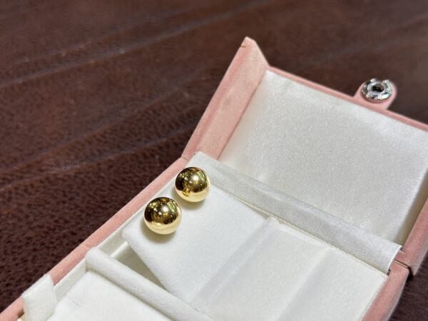 18K Yellow Gold 10mm Ball Stud Earring