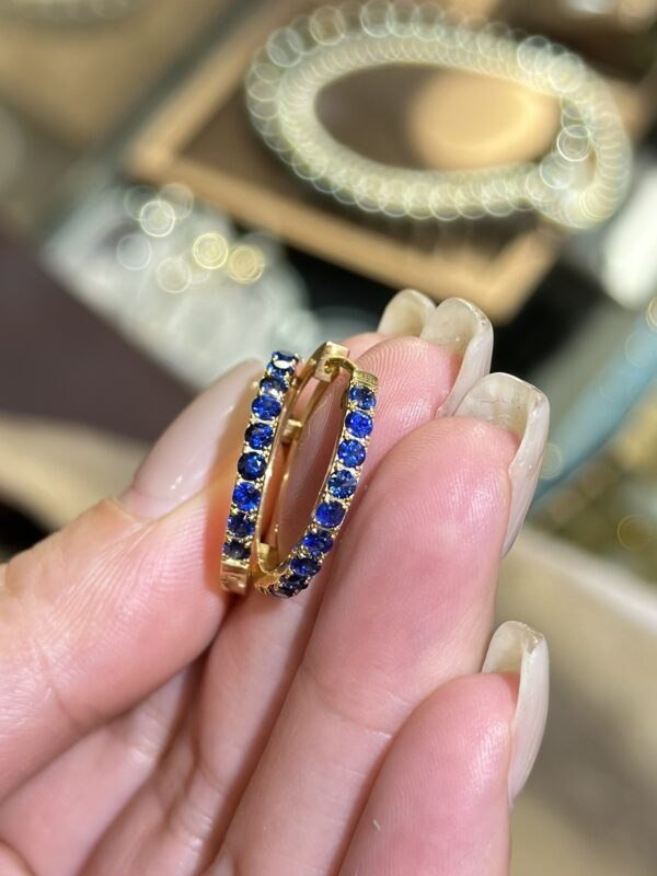 18K Yellow Gold Sapphire Hoop Earring