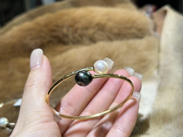 18K White Gold Pearl Bangle Bracelet,Tahitian Pearl&Japanese Akoya Pearl