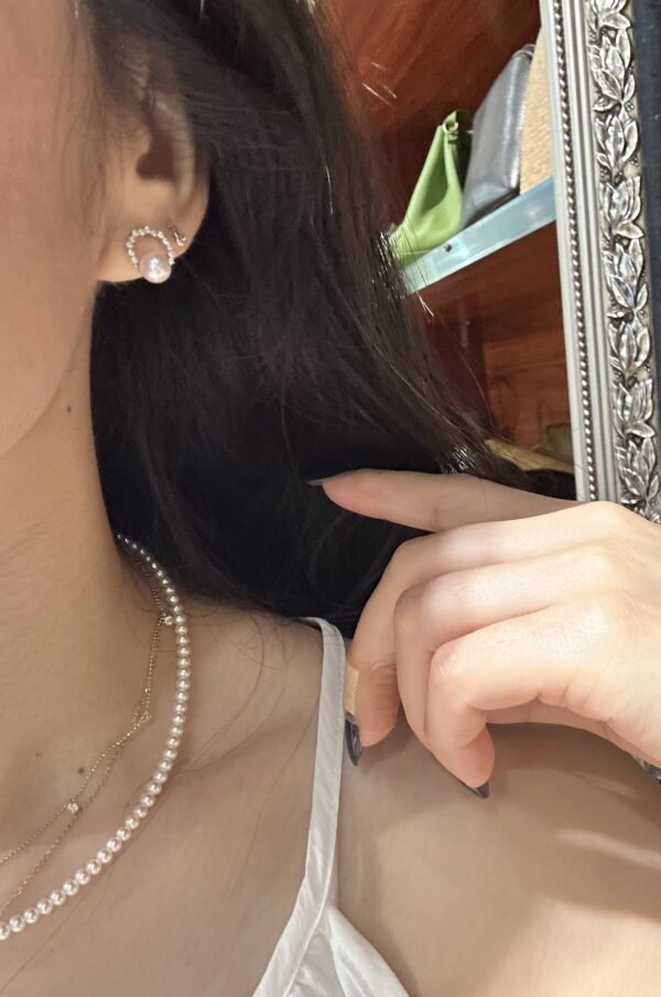 18K White Gold Pearl Diamond Stud Earring,Diamond-encrusted Pearl Earring