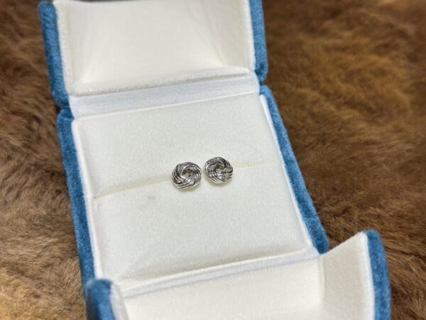 18K White Gold Knot Knotted Earring,Knot Stud Earring