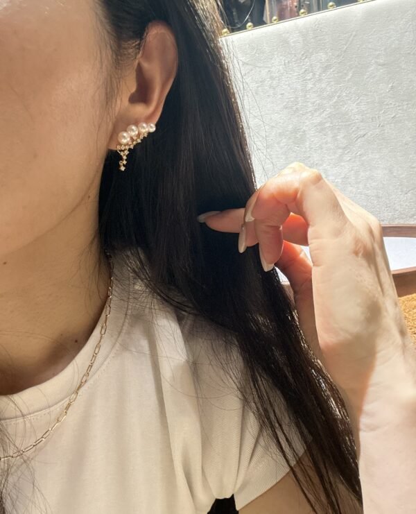 18K White Gold Pearl Japanese Akoya Pearl Diamond Earring,Ear Climbers