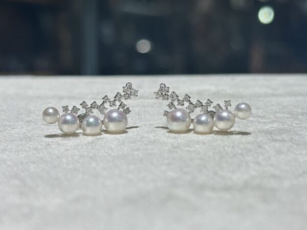 18K White Gold Pearl Japanese Akoya Pearl Diamond Earring,Ear Climbers