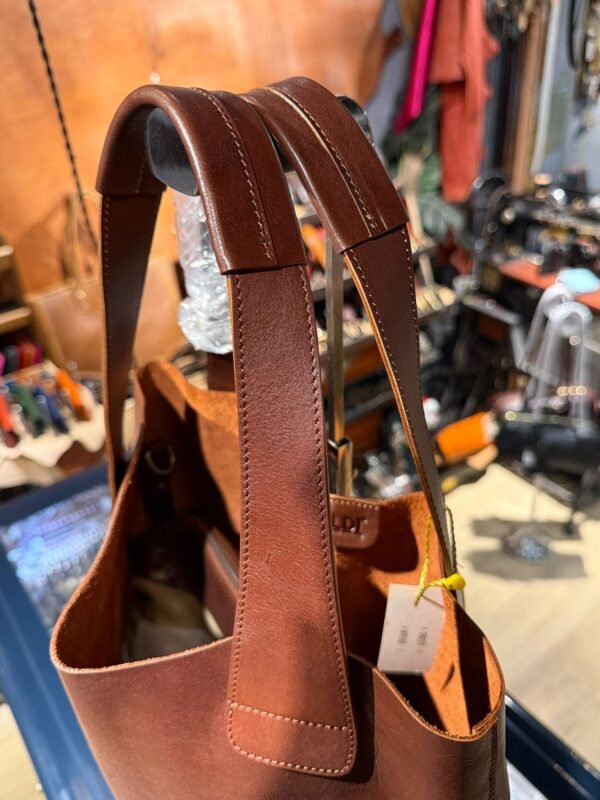 3b969c64-26ab-47a9-89bc-68fa54eab25f Daily Bag,Genuine Cowhide Leather,Everyday Bag