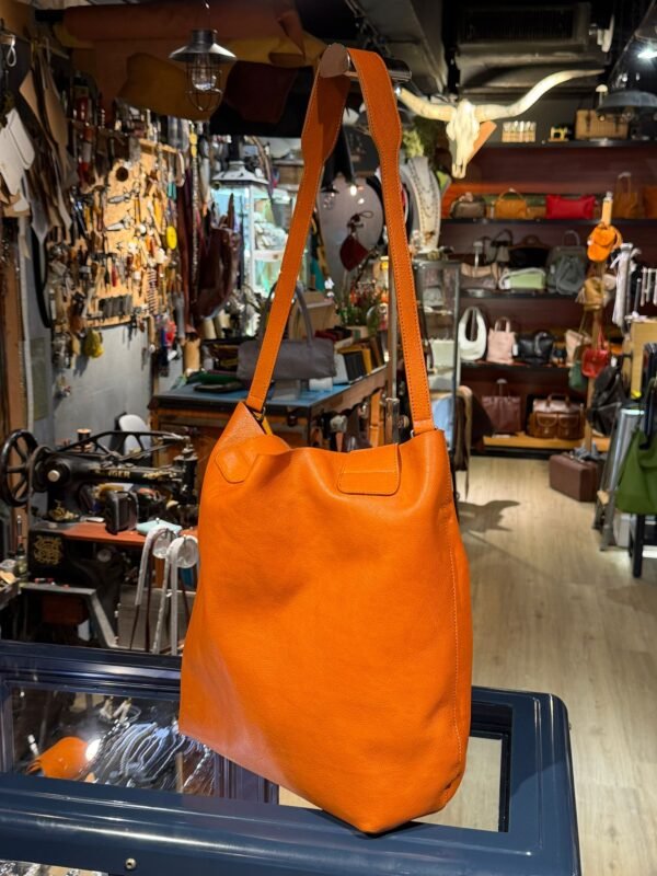 d393a18a-6843-454c-9f01-941b0c16e9f3 Daily Bag,Genuine Cowhide Leather,Everyday Bag