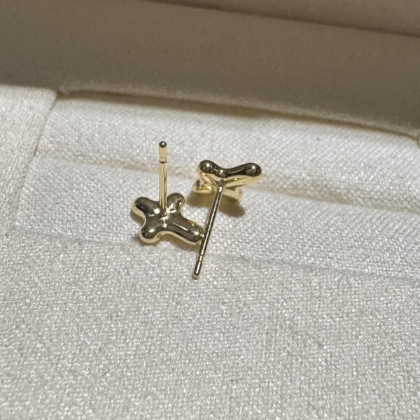 IMG_1588 18K Yellow Gold Cross Stud Earrings, Delicate Design,Made in Japan